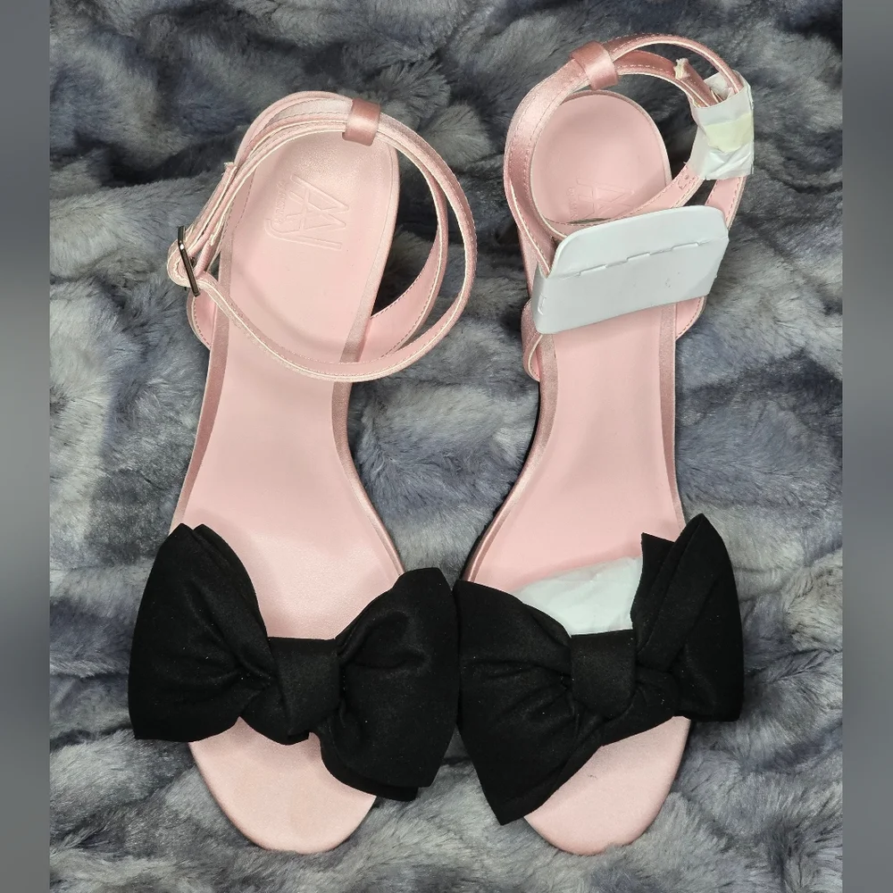 NWB AAJ By Aminah Women's Yahira Lucite Heel Bow Dress Sandals Pink/black Size 9